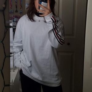 Striped sleeve oversized sweatshirt